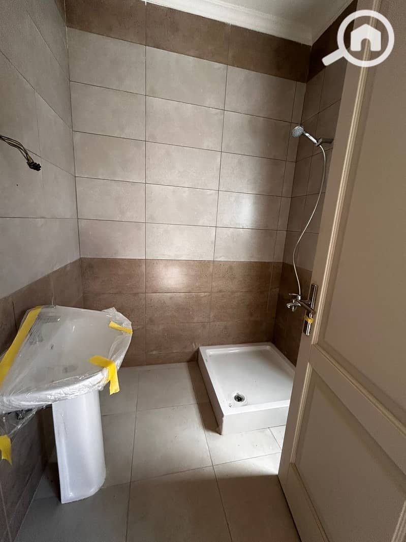 18 WhatsApp Image 2025-10-22 at 2.55. 47 PM. jpeg