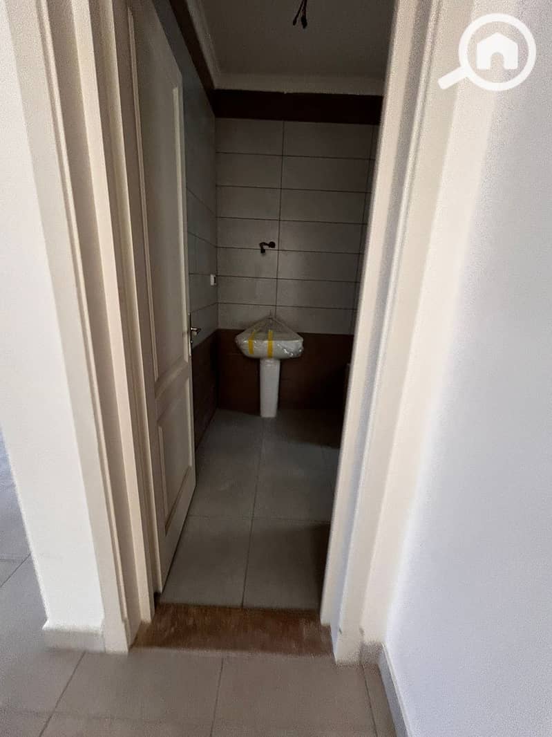 23 WhatsApp Image 2025-10-22 at 2.55. 43 PM (1). jpeg