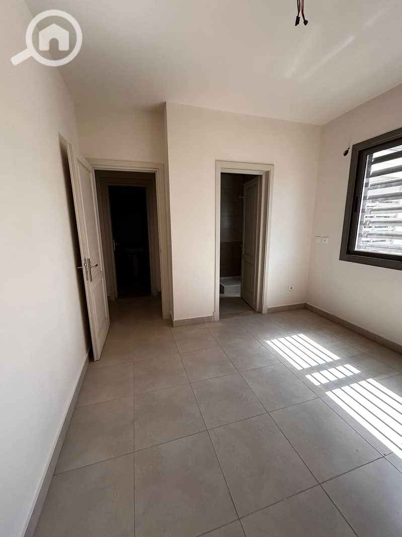 24 WhatsApp Image 2025-10-22 at 2.55. 43 PM. jpeg