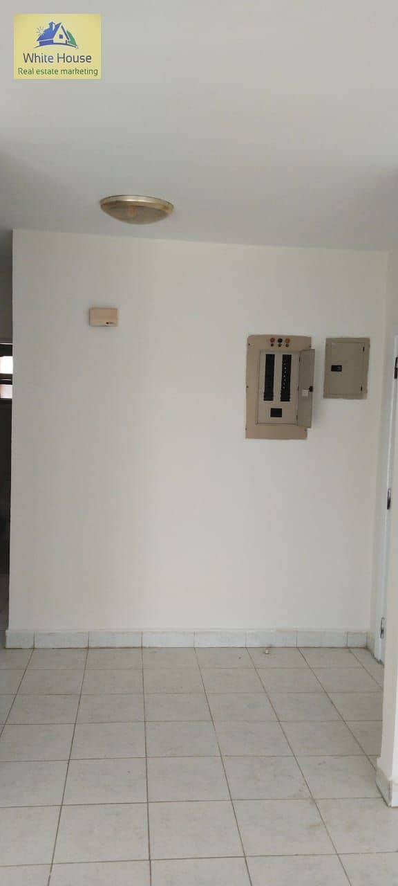 6 4c898805b5ff4118af6c8b76eae198f9. jpg