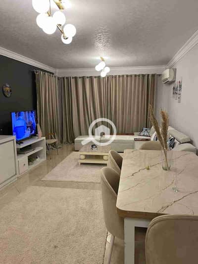 شقة 3 غرف نوم للايجار في الشيخ زايد، الجيزة - IMG-20250814-WA0007. jpg