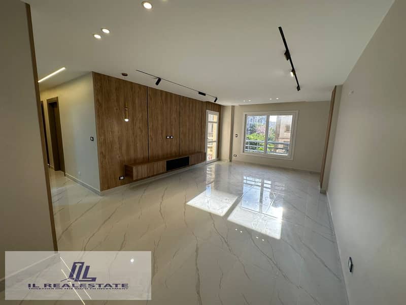 10 WhatsApp Image 2025-10-21 at 13.51. 53_c6a92e71. jpg