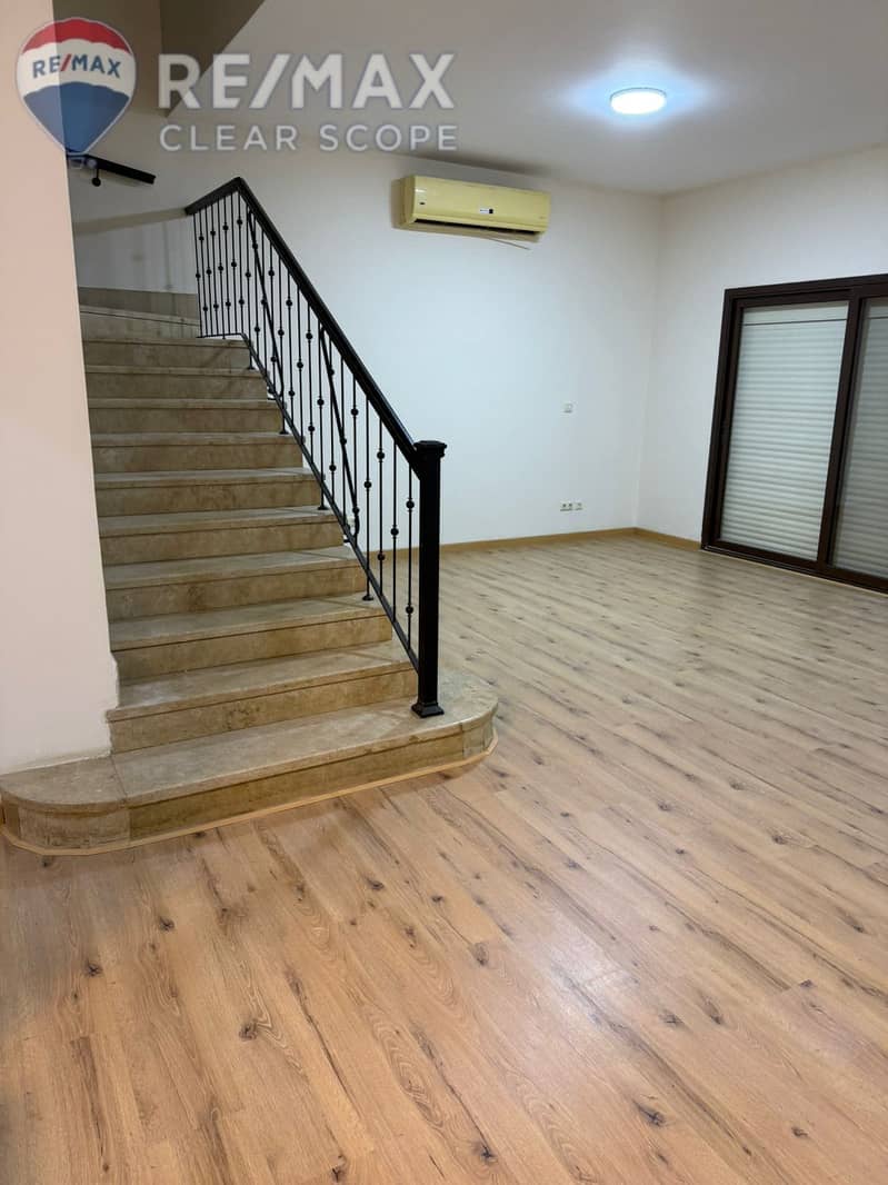 3 bd33cdec-21b0-45ef-9511-93ff57363863. jpg