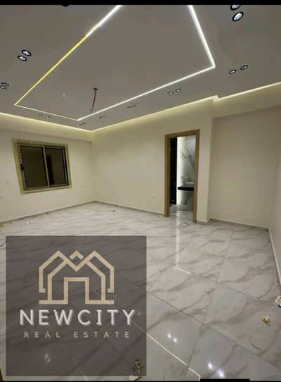 3 Bedroom Flat for Sale in 6th of October, Giza - صورة واتساب بتاريخ 2025-10-22 في 14.42. 33_248a7de9. jpg