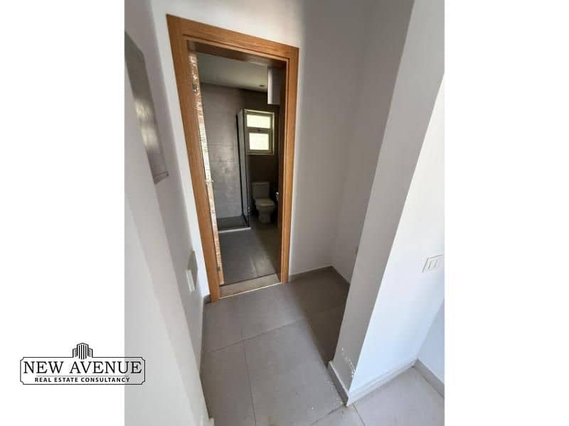 6 WhatsApp Image 2025-10-13 at 5.06. 26 PM (1). jpg