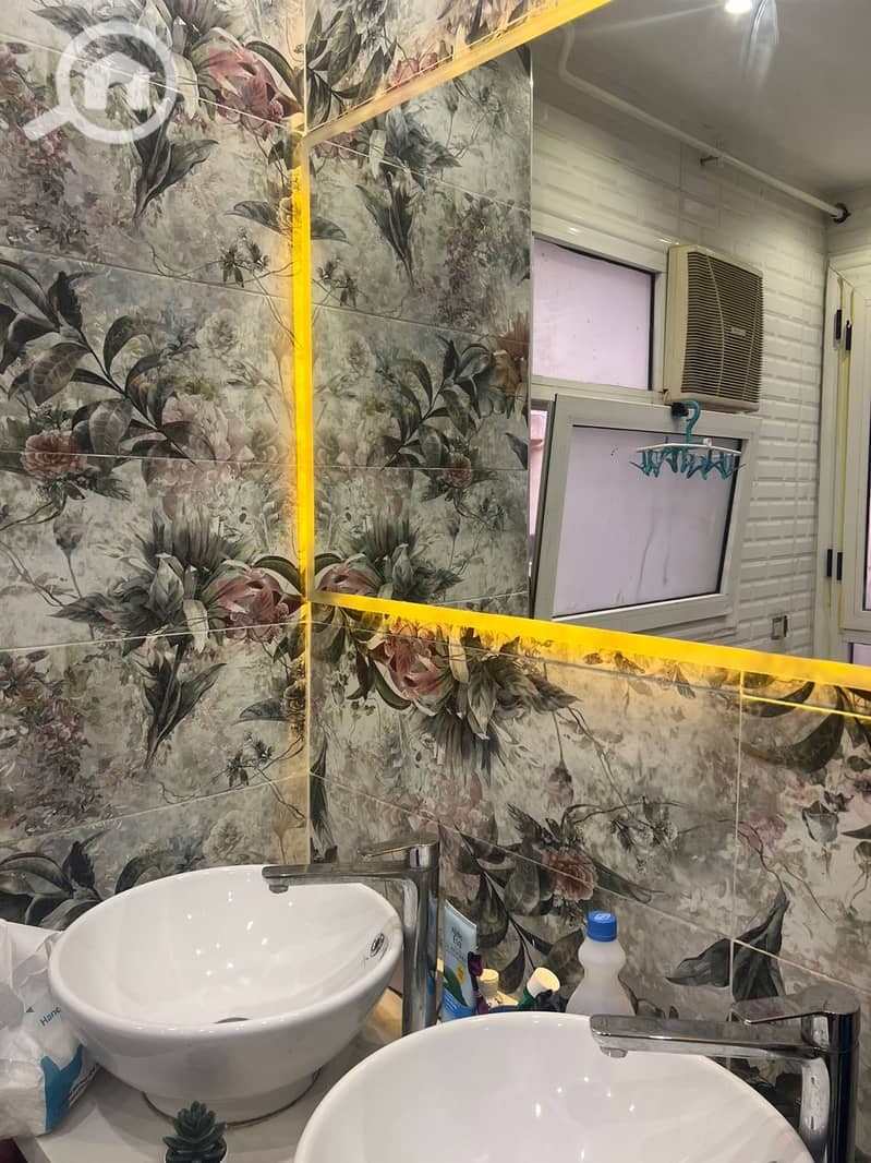 8 640fa686-8838-4d8d-b584-0a3d1da05816. jpg