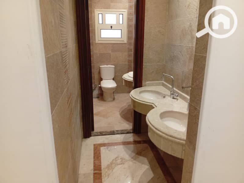 5 WhatsApp Image 2025-10-22 at 11.40. 44 AM. jpeg