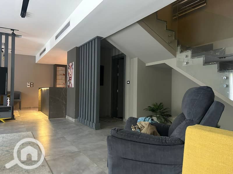 15 WhatsApp Image 2025-10-22 at 12.32. 36_1491270d. jpg