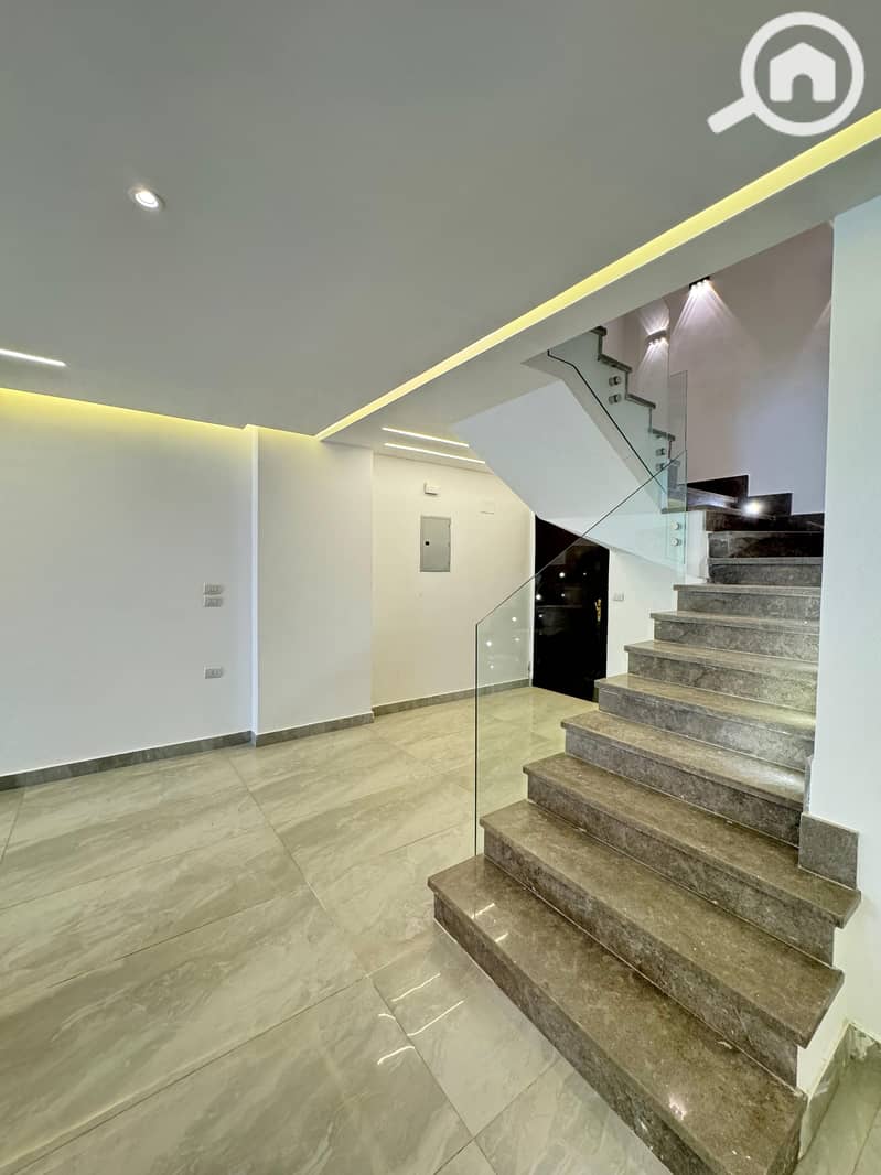 4 WhatsApp Image 2025-10-22 at 3.48. 05 AM (2). jpeg