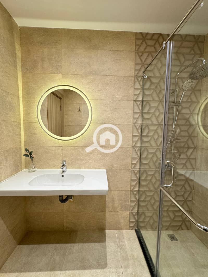 13 WhatsApp Image 2025-10-22 at 3.48. 07 AM (3). jpeg