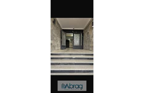 3 Bedroom Flat for Sale in Sheikh Zayed, Giza - c7ac22e2-2879-468d-a27b-b89d03862639. jpg