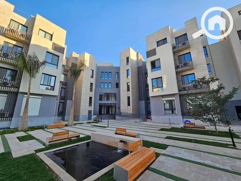 10 473214131_596965636388617_429237812153701048_n. jpg