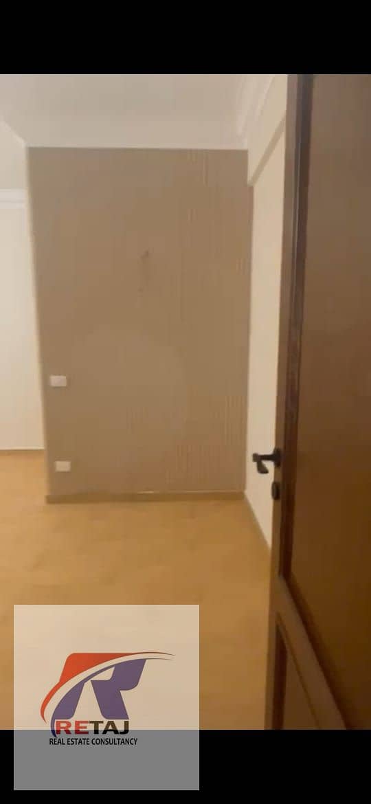 6 WhatsApp Image 2025-10-20 at 1.18. 37 PM. jpeg