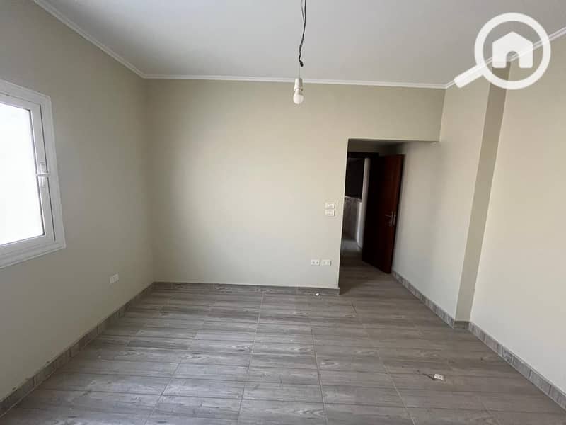 8 WhatsApp Image 2025-09-08 at 18.33. 46_961821f8. jpg