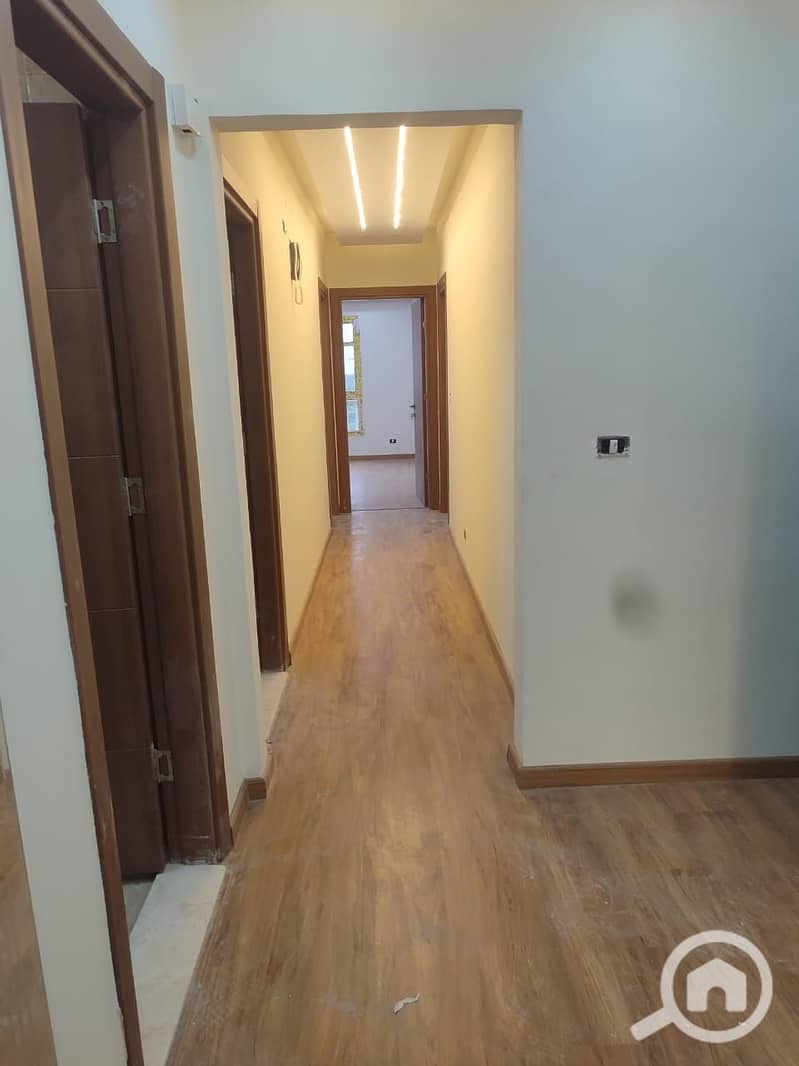 5 21f3dc56-368d-4a4b-a037-49ce4c738a4f. jpg