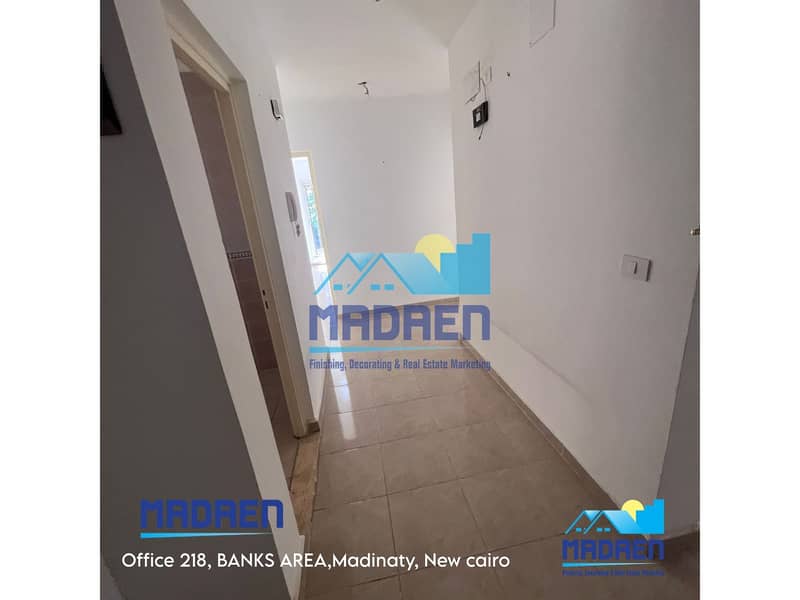 8 WhatsApp Image 2025-10-22 at 3.21. 55 PM (3). jpeg