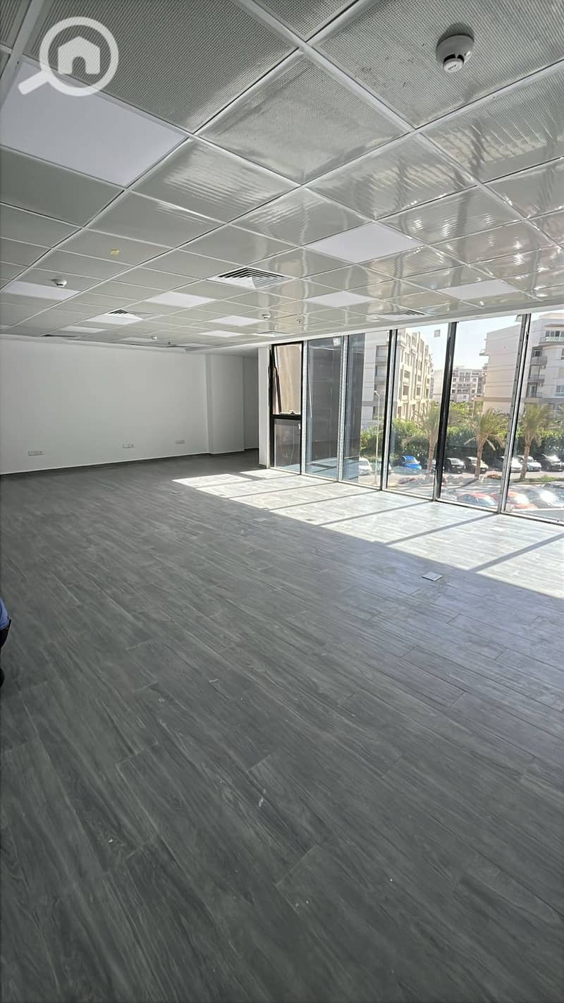 5 WhatsApp Image 2025-10-19 at 6.12. 44 PM. jpeg