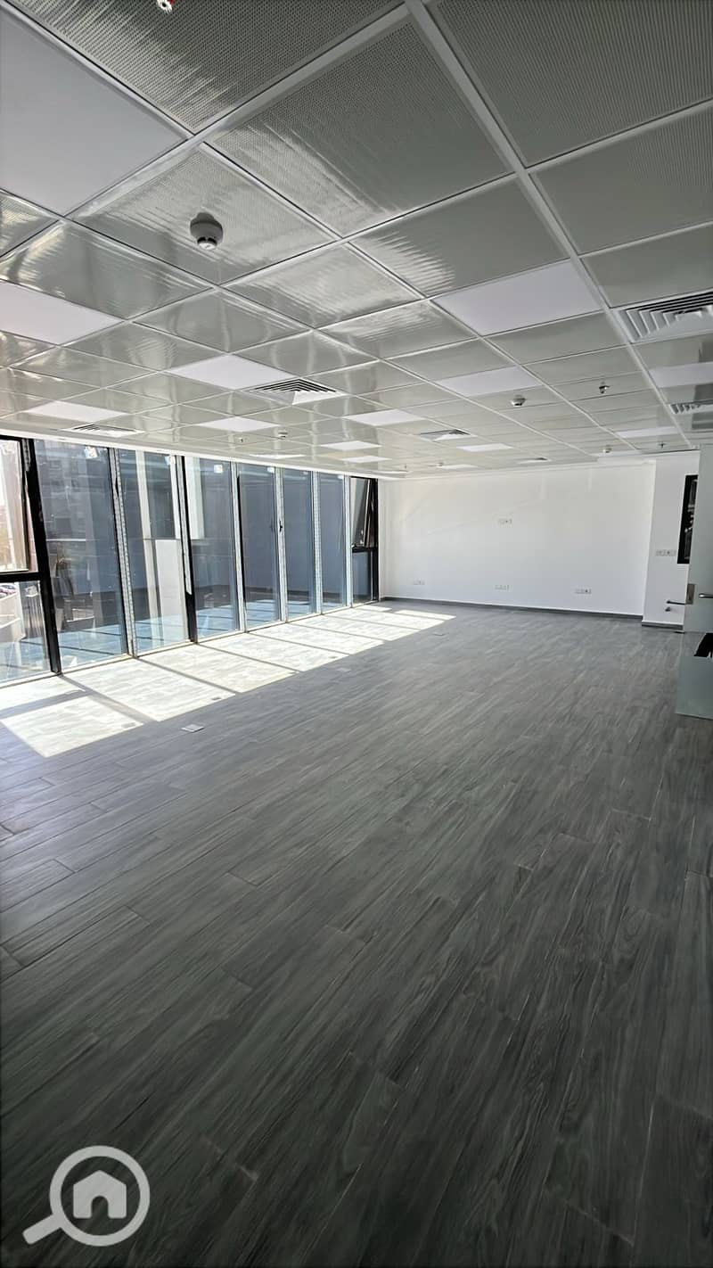 6 WhatsApp Image 2025-10-19 at 6.12. 45 PM (1). jpeg