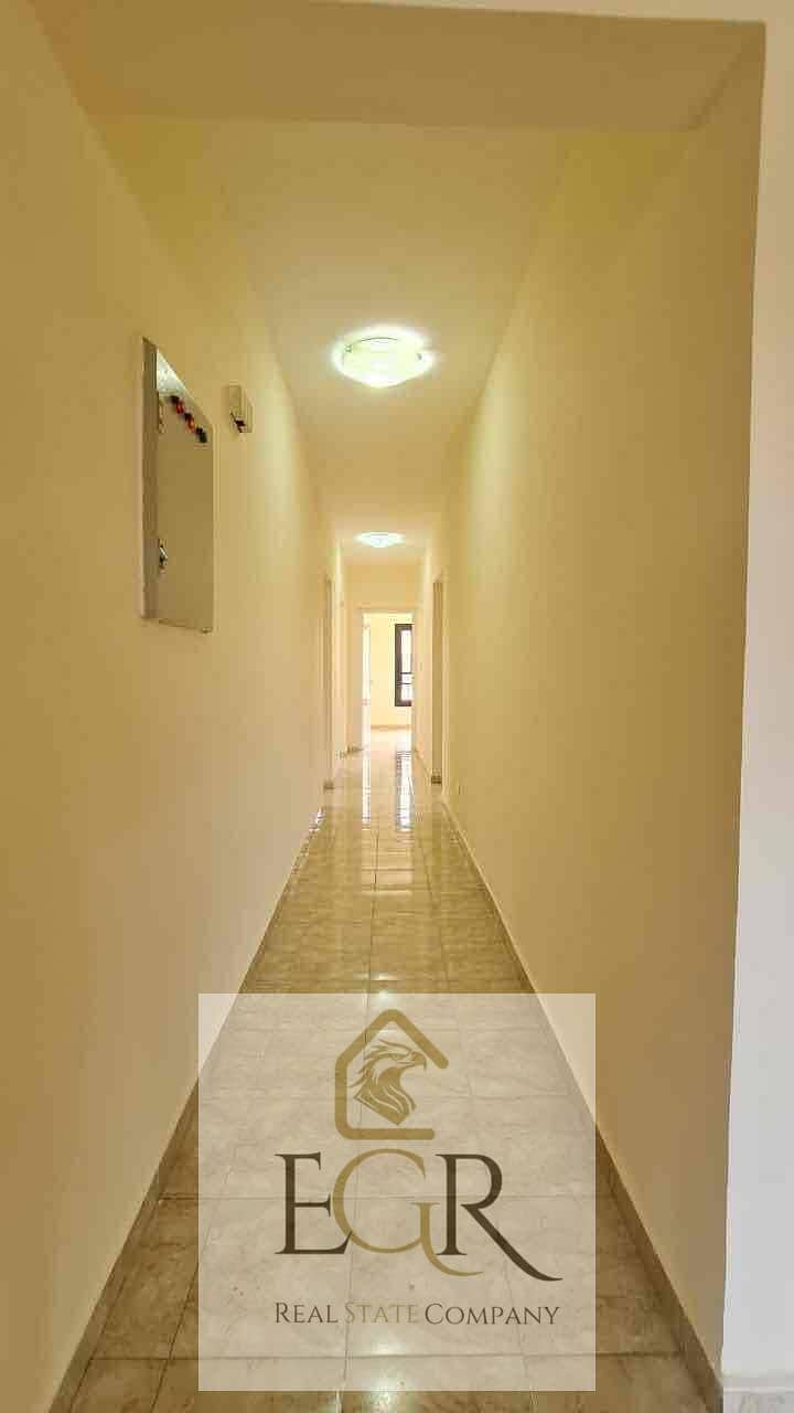 3 e20b5fb5-c74b-4706-8ab6-31f63b0eae4f. jpg