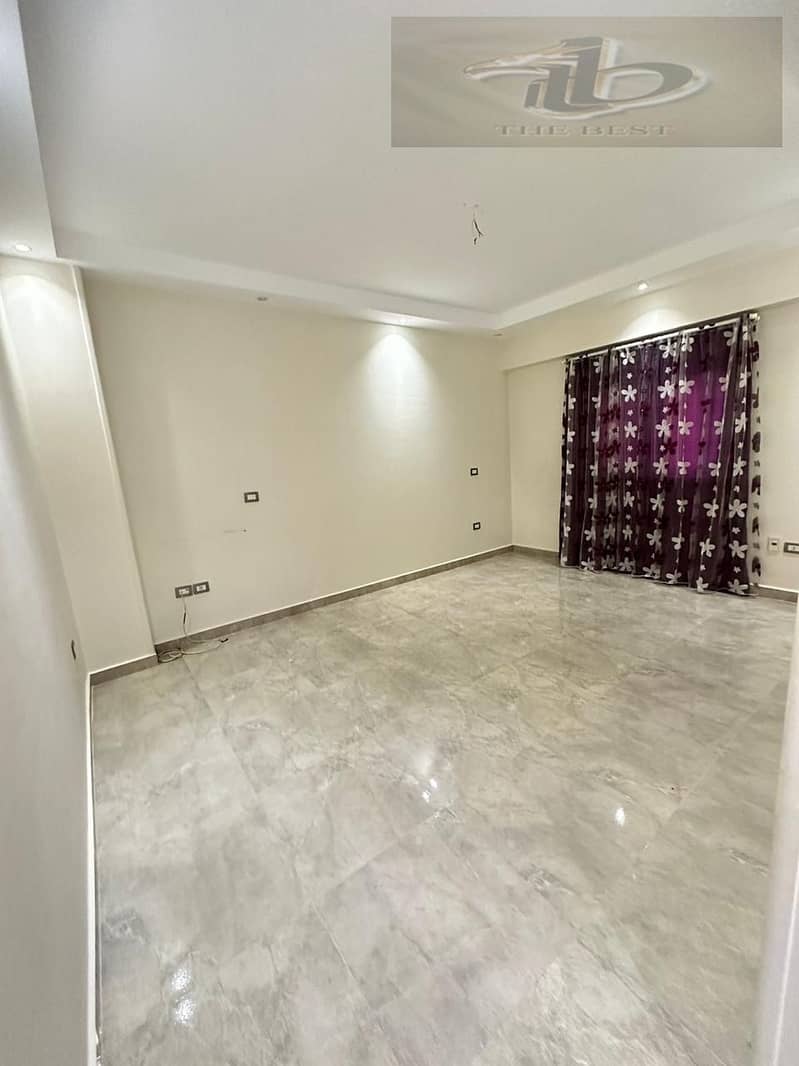 5 08f9b3ee-8303-427b-97c3-258776217d34. jpeg