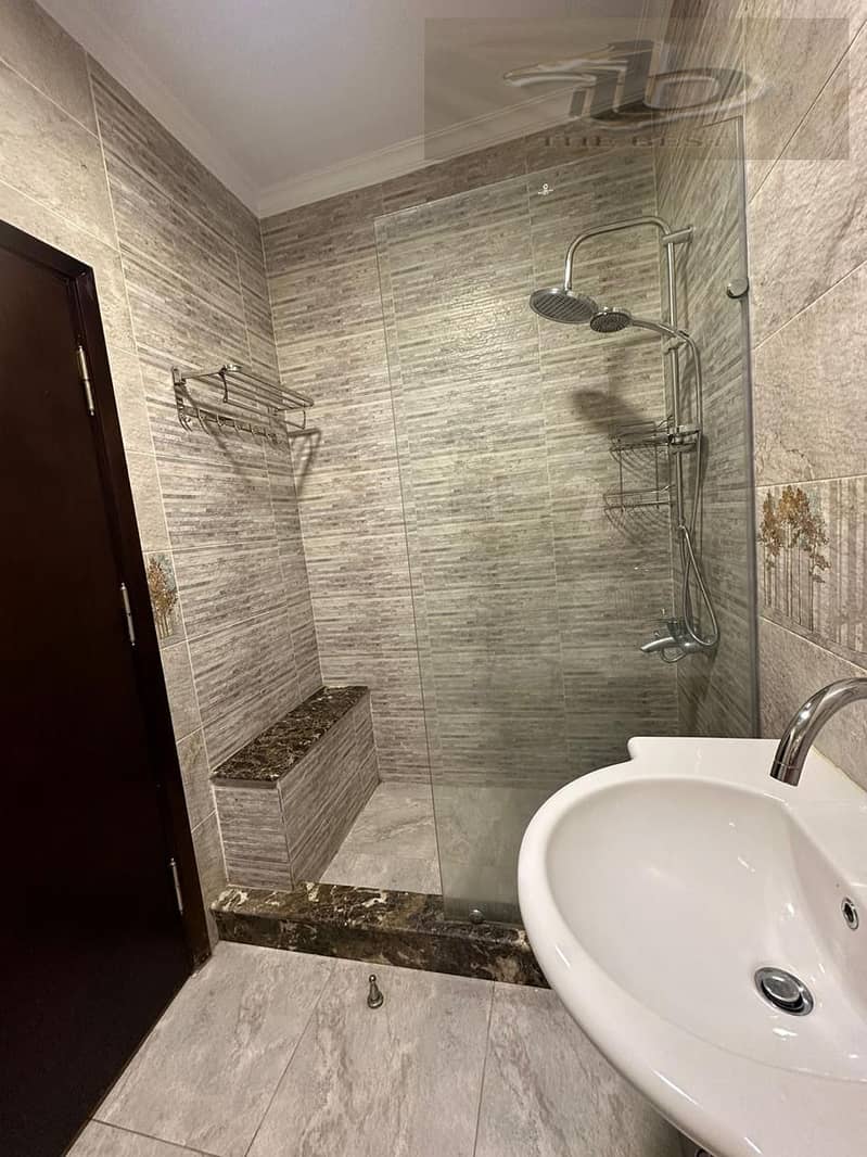 9 69a9d62b-2ed1-401c-809f-df504fd04800. jpeg