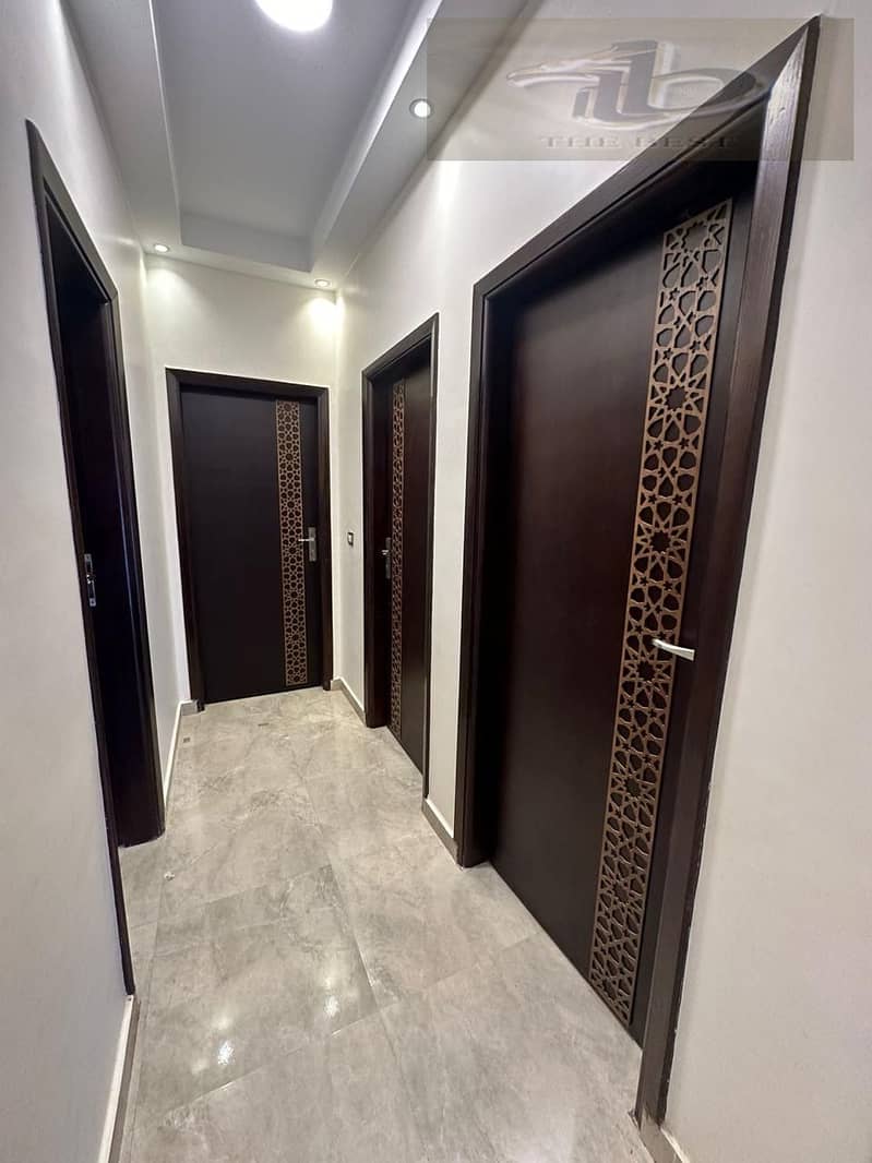 11 c4a87d0b-22c2-4f5d-8a7c-487bf8550bd4. jpeg