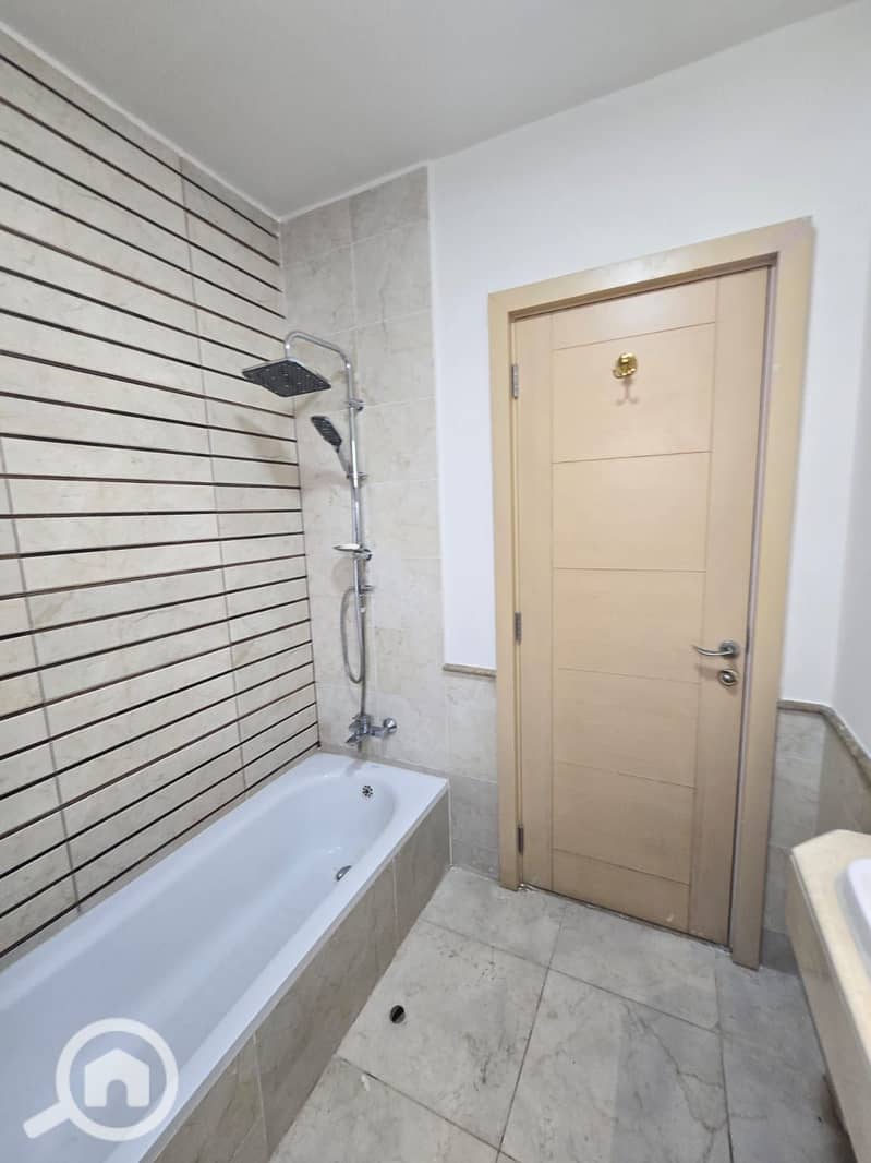 20 WhatsApp Image 2025-10-22 at 4.12. 19 PM (1). jpeg