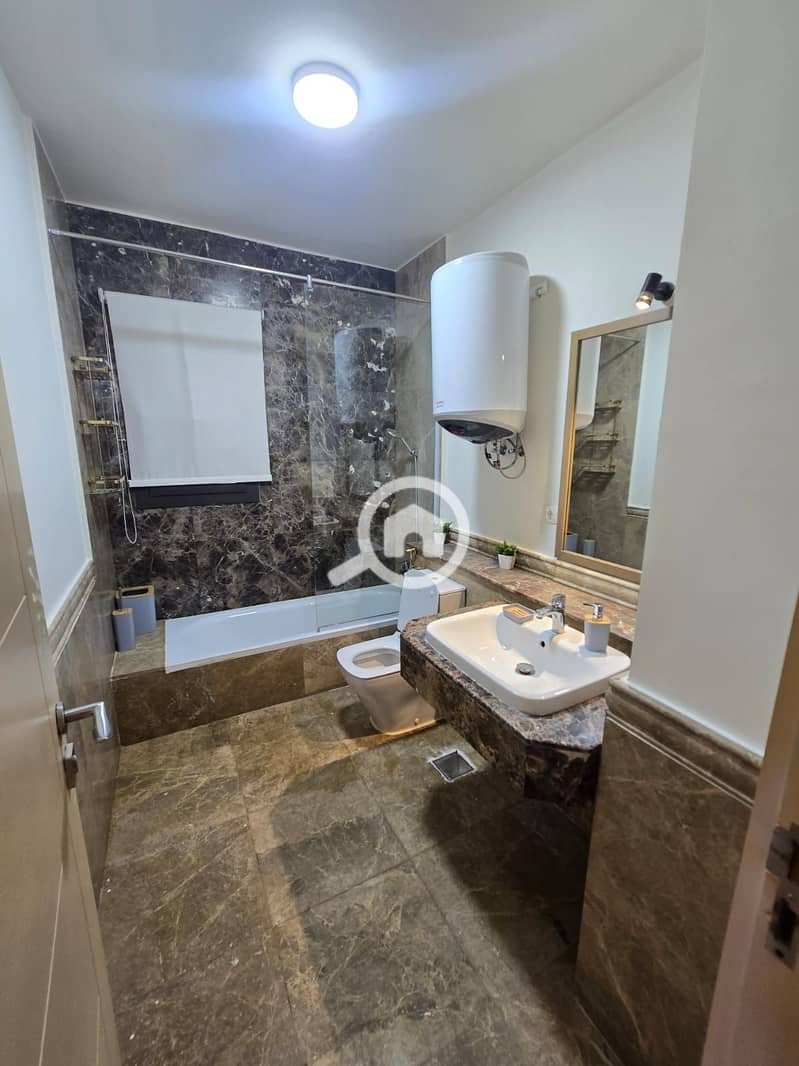 33 WhatsApp Image 2025-10-22 at 4.12. 23 PM (1). jpeg