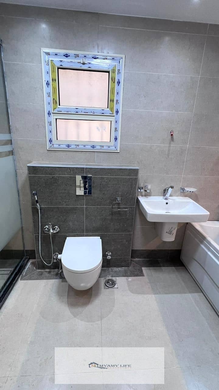 27 WhatsApp Image 2025-10-22 at 12.35. 02 PM (1). jpeg