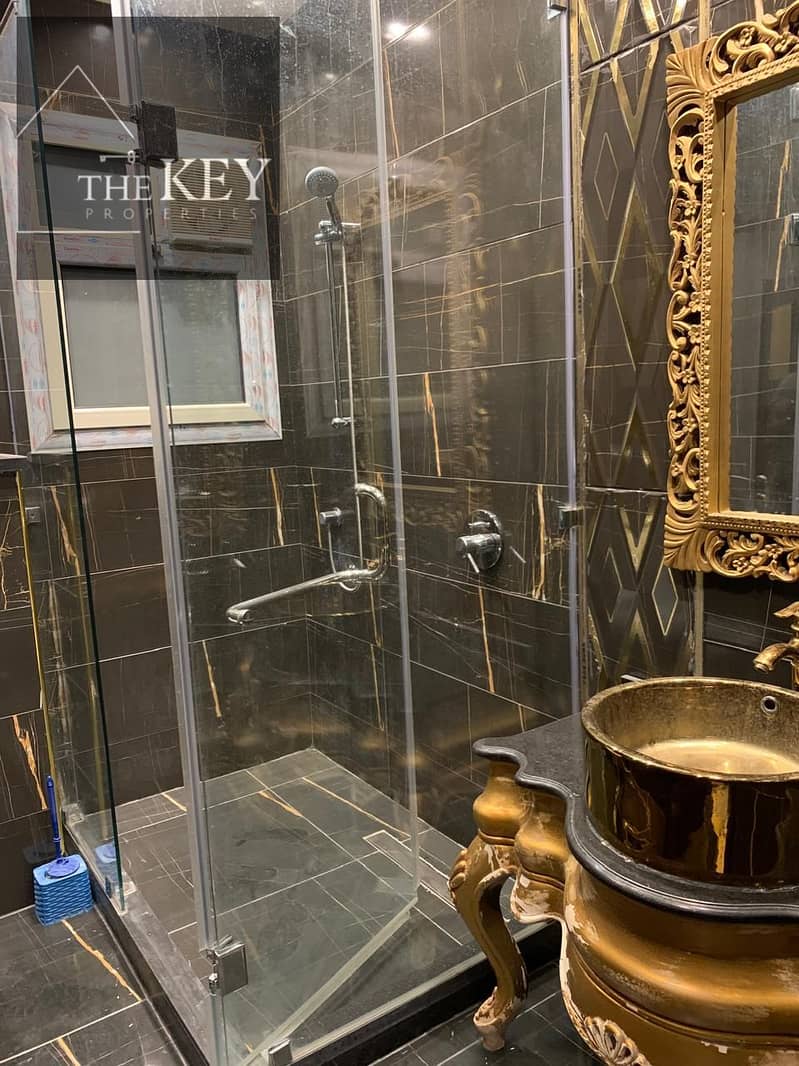 5 f3eca737-e443-4b0e-8532-4d91ce9c067f. jpg