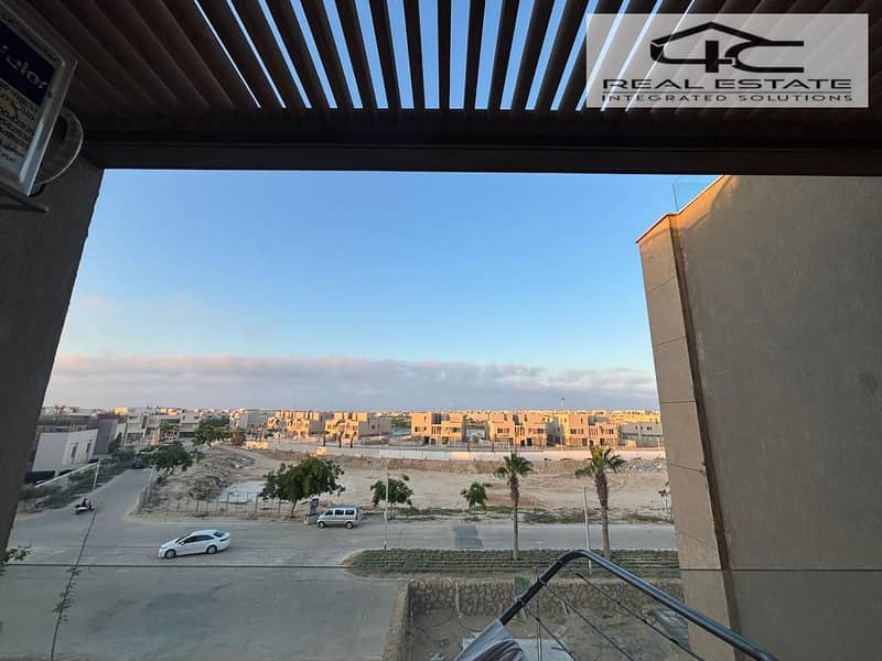 4 WhatsApp Image 2025-10-22 at 4.17. 53 PM (1). jpeg