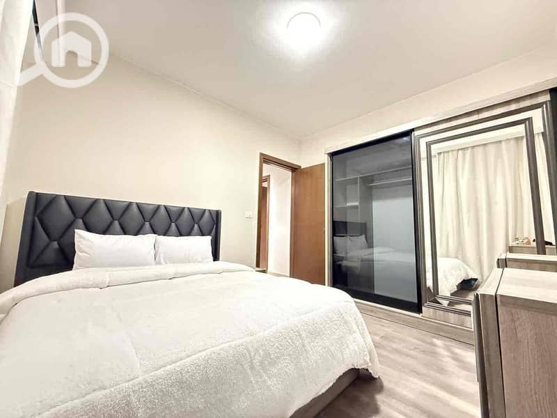 8 32c9abf1-402b-4380-b96b-50f233b0f66b. jpg