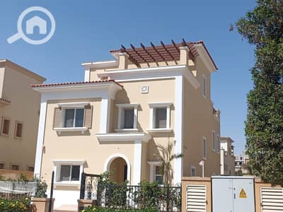 4 Bedroom Villa for Sale in New Cairo, Cairo - WhatsApp Image 2025-10-22 at 14.30. 33_7cb51fa9. jpg 4 Bedroom Villa for Sale in New Cairo, Cairo - WhatsApp Image 2025-10-22 at 14.30. 33_7cb51fa9. jpg