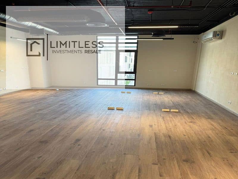 2 WhatsApp Image 2025-10-22 at 1.35. 55 PM_800x600. jpg