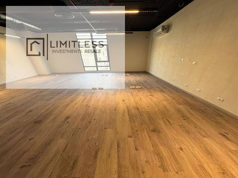 5 WhatsApp Image 2025-10-22 at 1.35. 53 PM (1)_800x600. jpg