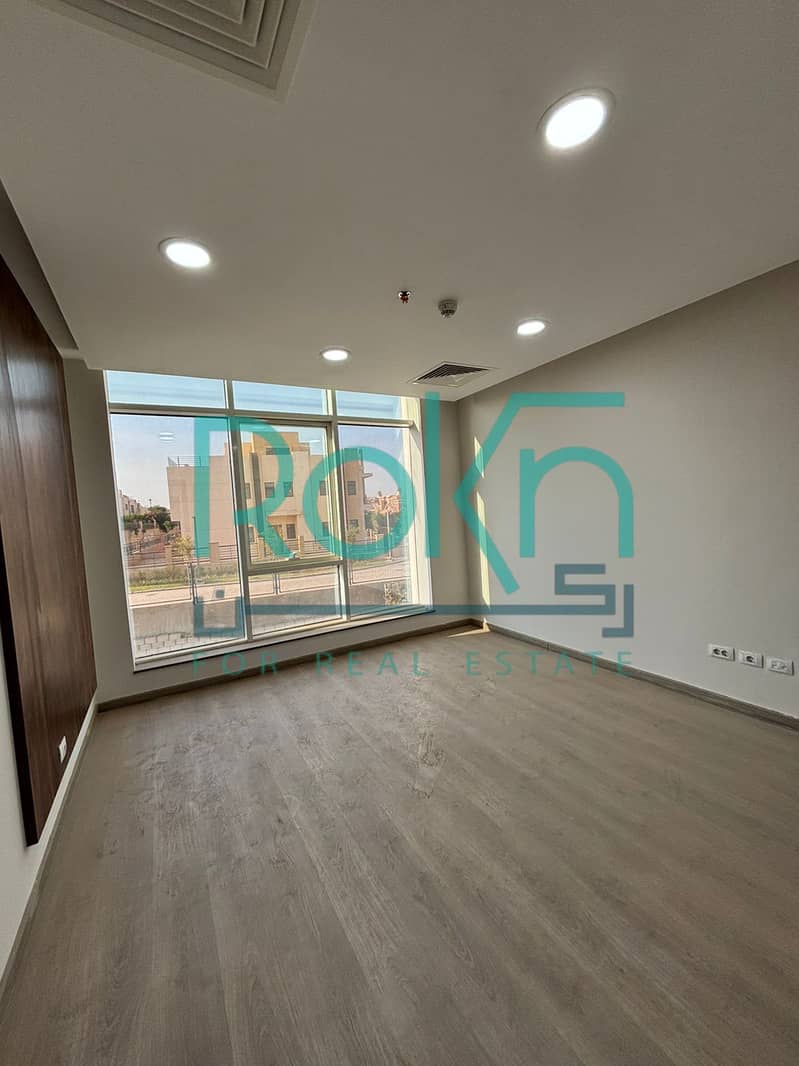 4 6abaac14-51d7-4cc3-97b1-ff506d3398d9. jpeg