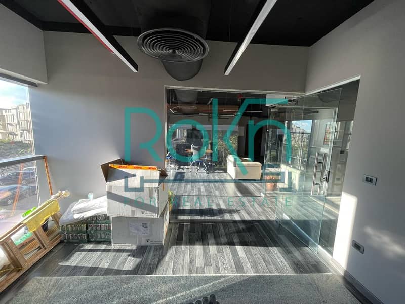 5 WhatsApp Image 2025-10-22 at 4.23. 20 PM (1). jpeg