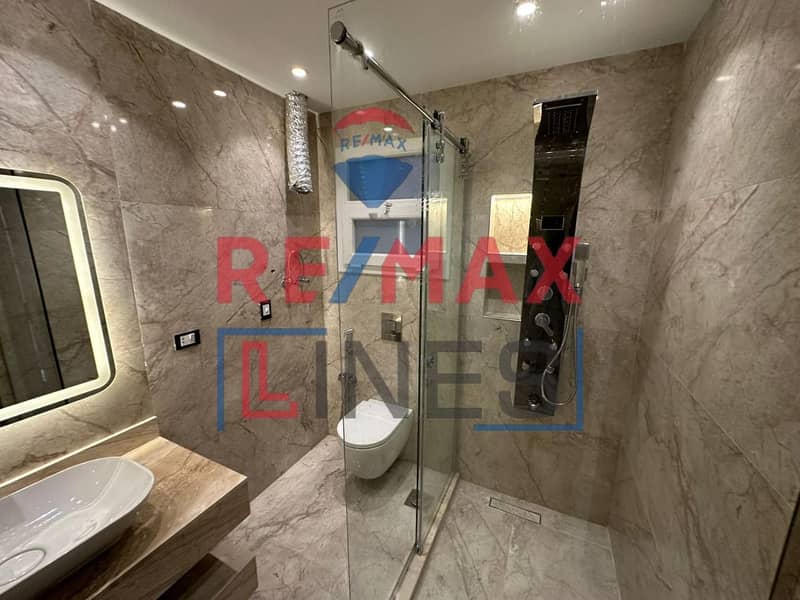 8 WhatsApp Image 2025-10-22 at 15.48. 19 (1). jpeg