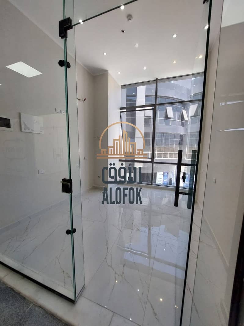 5 d62e21776d0b4d7aa734f5680adcab94. jpg