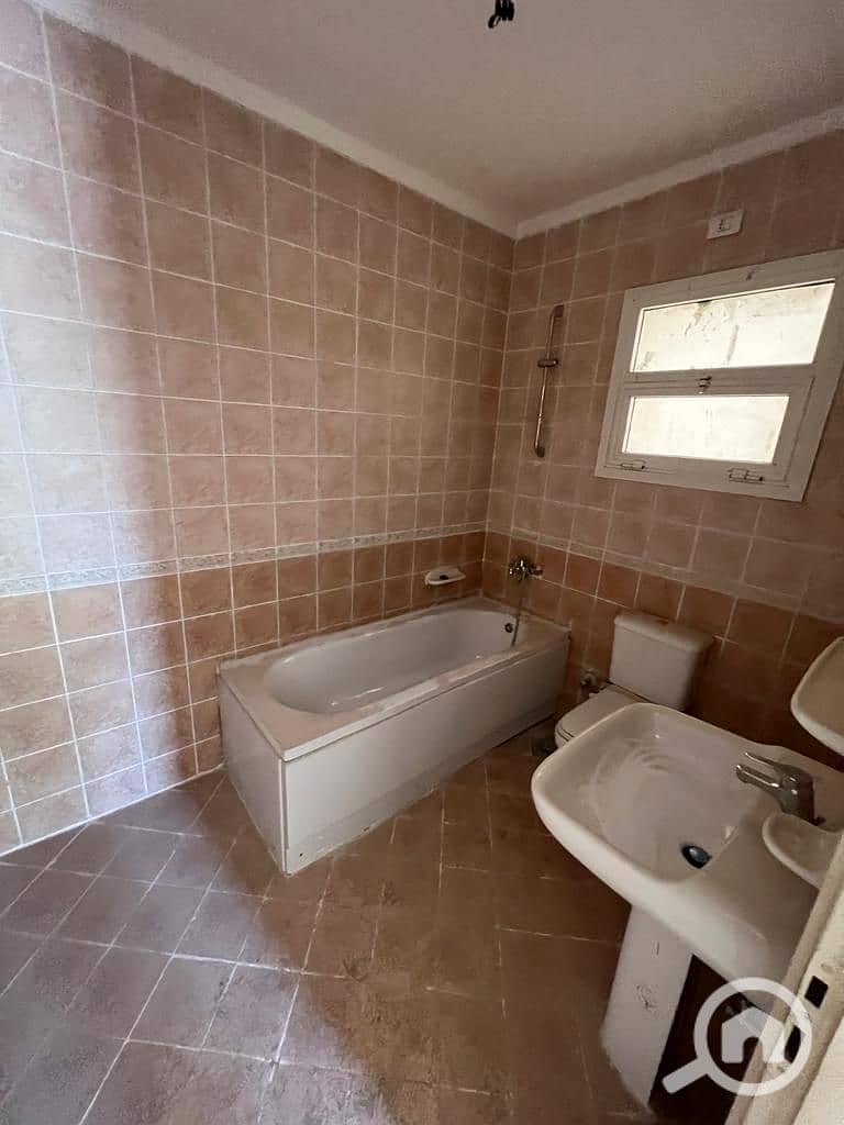 7 0d0c7a71-332d-470e-ada5-044e3d33784f. jpeg