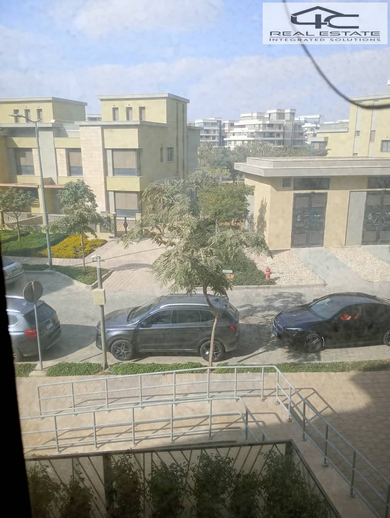 3 WhatsApp Image 2025-10-07 at 3.58. 07 PM. jpeg