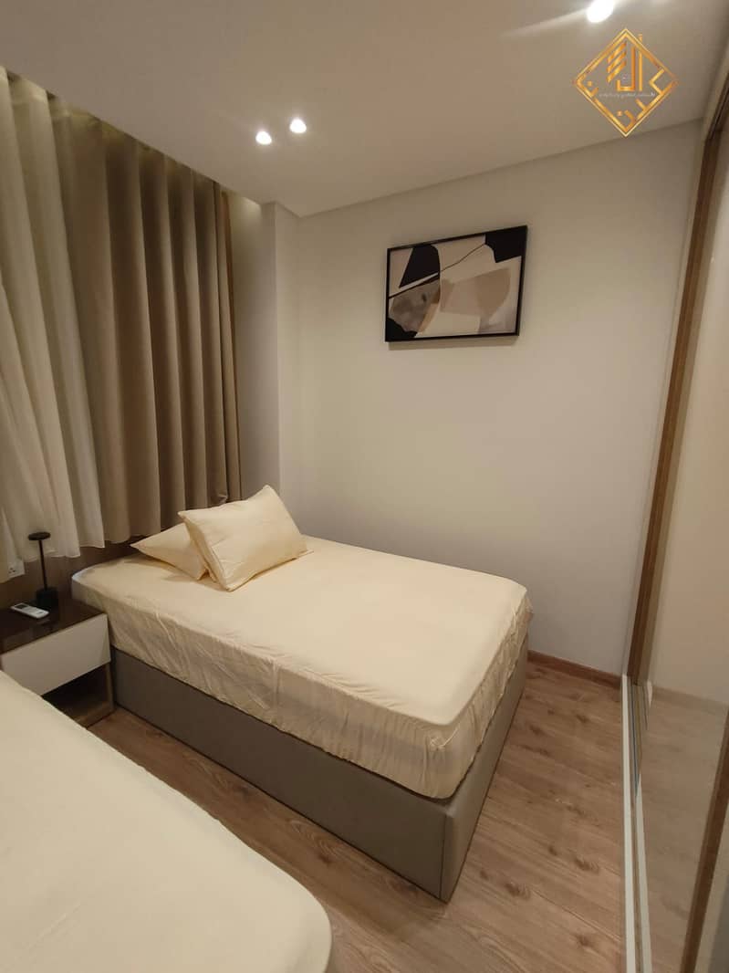 4 WhatsApp Image 2025-10-22 at 13.55. 29. jpeg