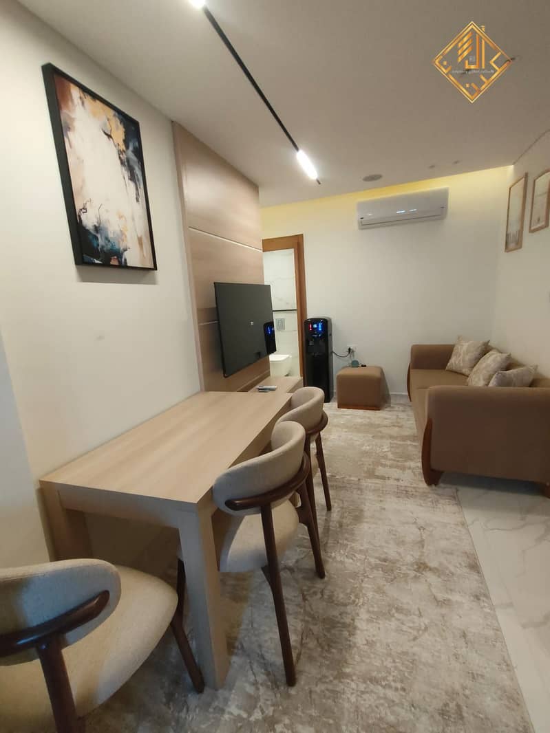 10 WhatsApp Image 2025-10-22 at 13.55. 32. jpeg