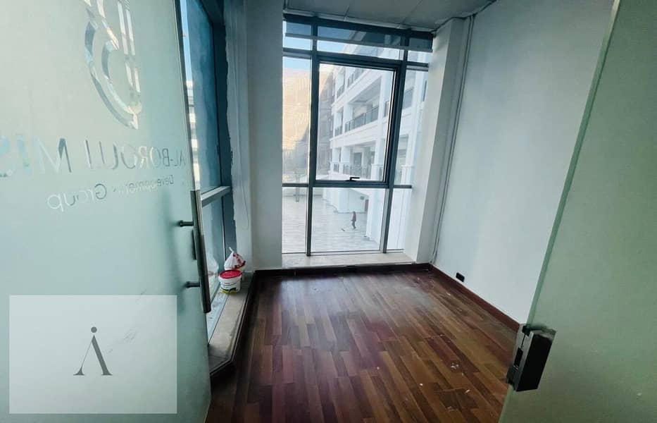 4 photo_3_2025-10-22_16-53-27. jpg