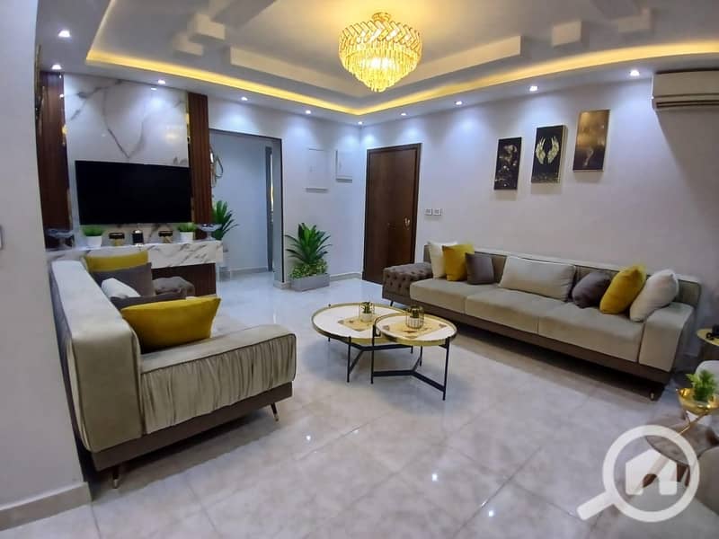 8 2f7fbadf-96f8-43d1-a4c7-1c7fcb218e46. jpeg