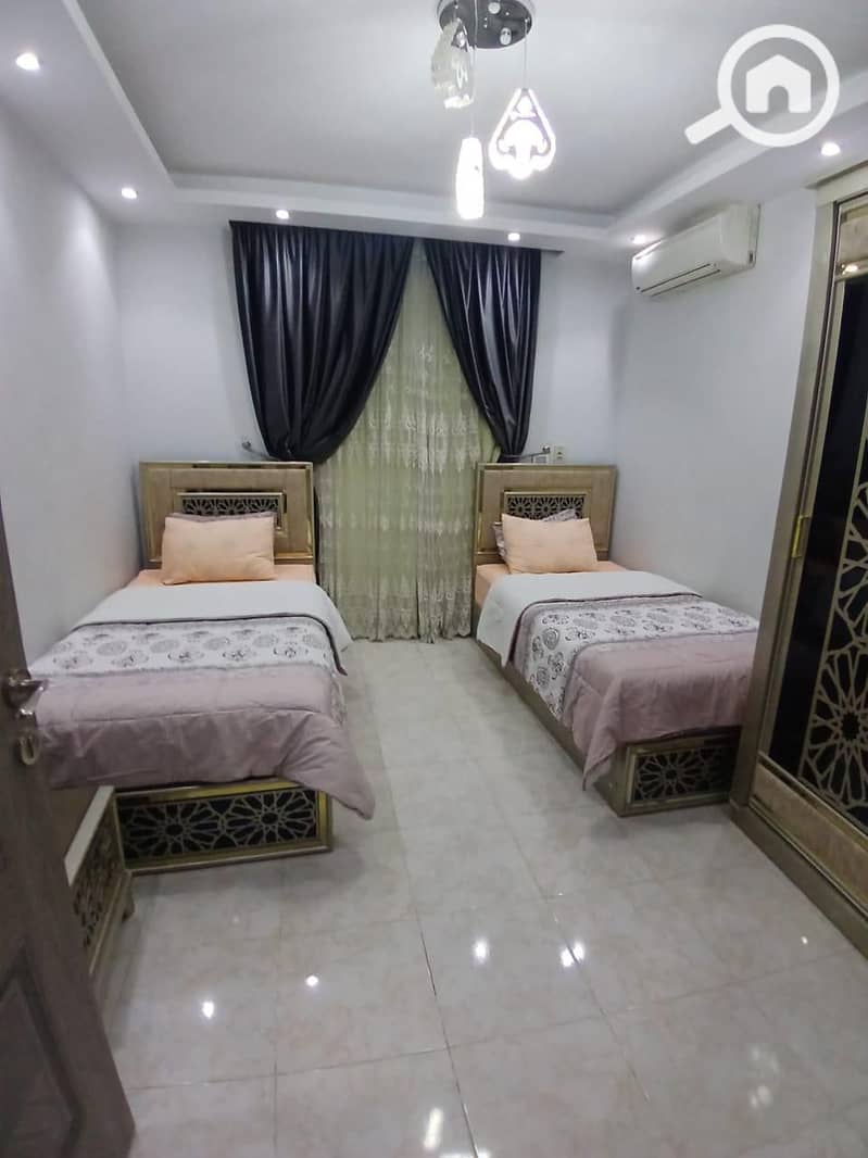 10 29dfa8c4-d29d-4c30-b9ba-ad0462df3211. jpeg