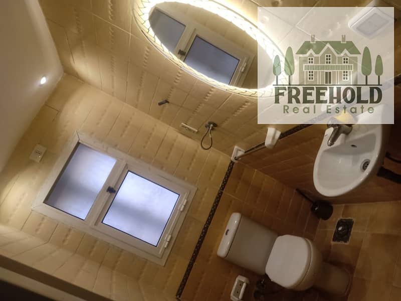 5 WhatsApp Image 2025-10-22 at 5.50. 23 PM (1). jpeg