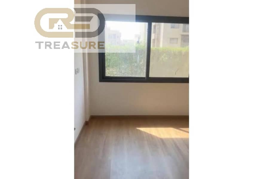 3 d3b3e1ff-1a3b-4a15-947f-d27266485b7c. jpg