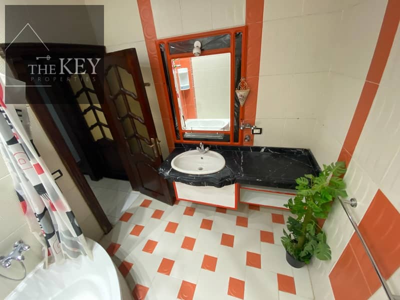 2 12046669-da67-444b-bf1c-78a72d058798. jpg