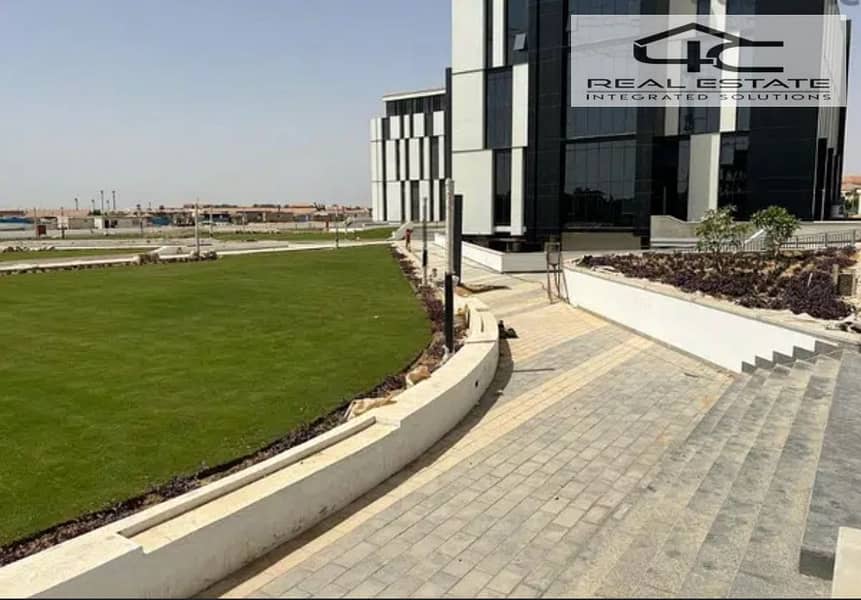 WhatsApp Image 2024-11-10 at 6.07. 46 PM (3). jpeg